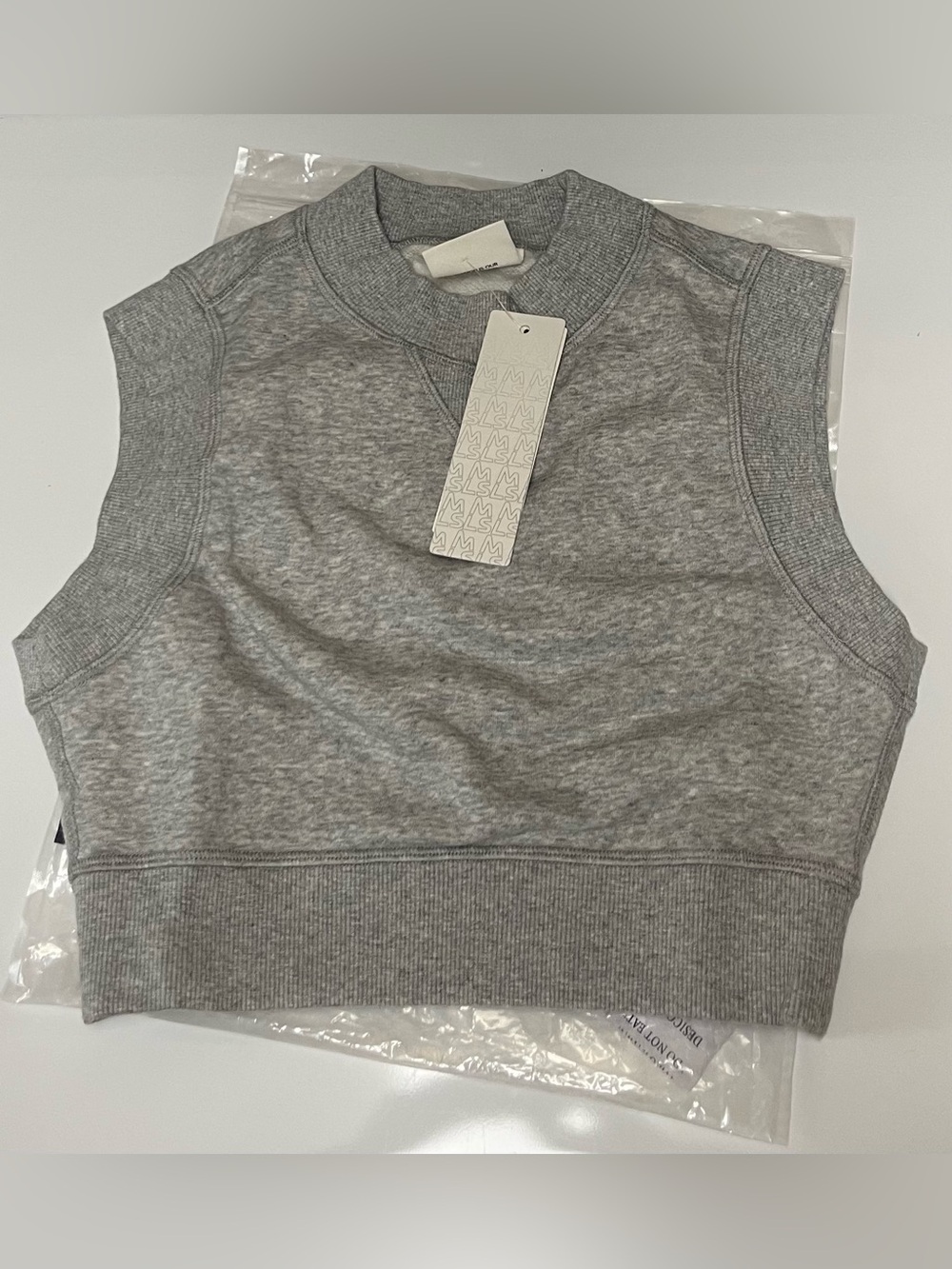 Magnlens Cropped Women's XS Grey Cotton Stretch Top NEW